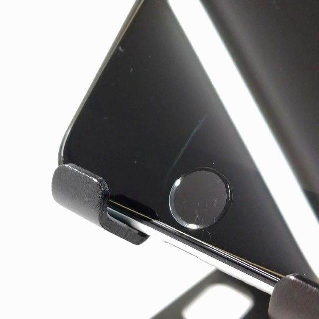 iPhoneSE ��2���� 64GB �ɥ��� �ۥ磻�� c22854