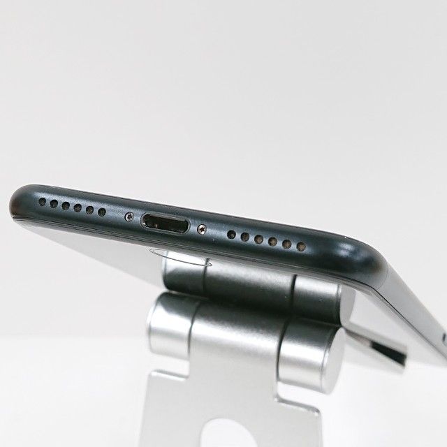 iPhoneSE ��3���� 64GB au �ߥåɥʥ��� c18199