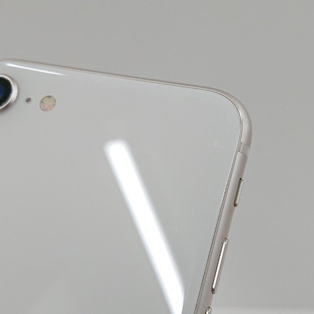 iPhoneSE ��3���� 64GB SoftBank �������饤�� c16376