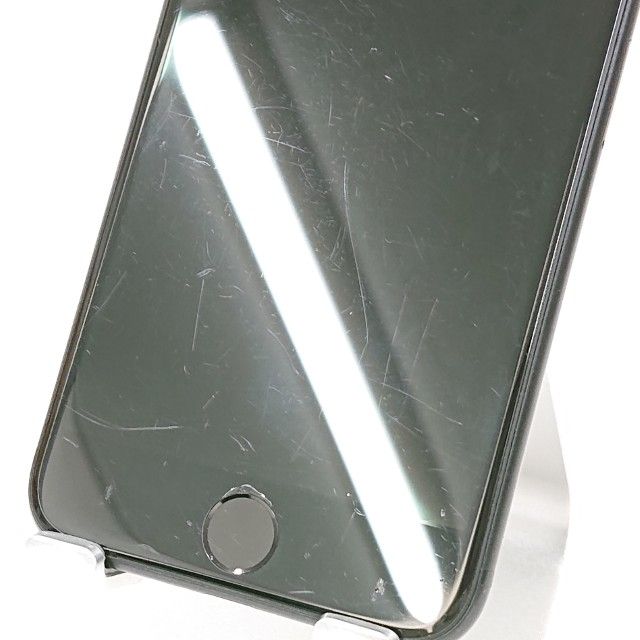 iPhoneSE ��2���� 64GB au �֥�å� c18902