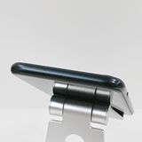 iPhoneSE ��3���� 64GB au �ߥåɥʥ��� c18194