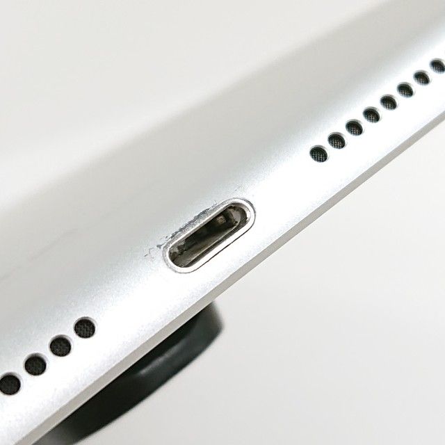 iPad ��7���� Wi-Fi + Cellular 32GB SIM�ե꡼ ����С� c22627