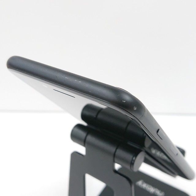 iPhone7 32GB au �֥�å� c18932