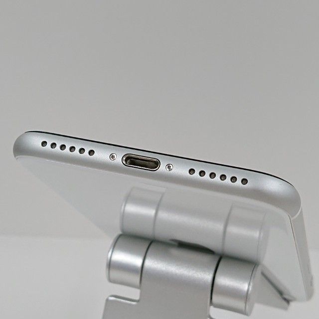iPhoneSE ��2���� 64GB SoftBank �ۥ磻�� c20120