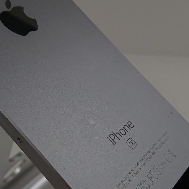 iPhoneSE 16GB SIM�ե꡼ ���ڡ������쥤 c21162