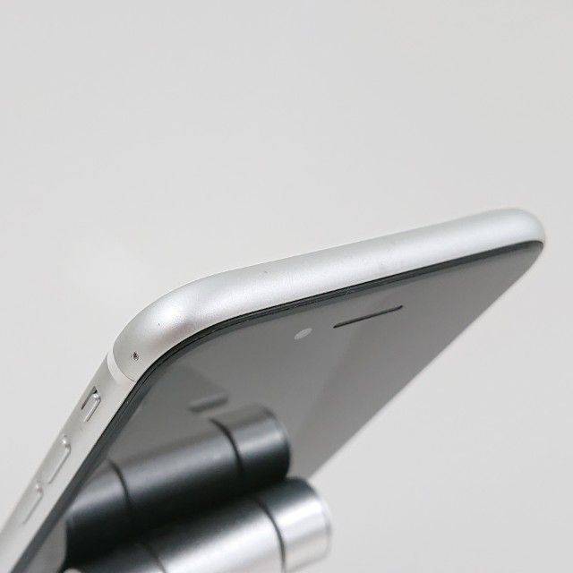 iPhoneSE ��2���� 128GB �ɥ��� �ۥ磻�� c16121