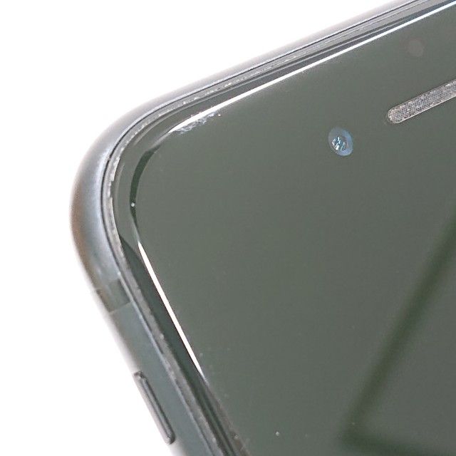 iPhoneSE ��2���� 64GB au �֥�å� c18872