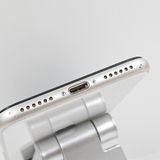 iPhoneSE ��3���� 64GB au �������饤�� c22971