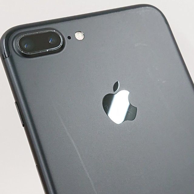 �ڥǥⵡ��iPhone7 Plus 32GB au �֥�å� c21379
