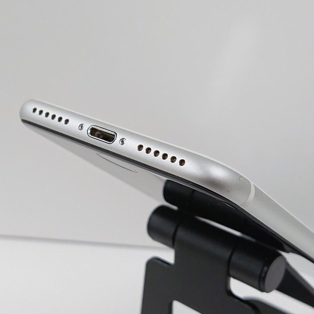 iPhoneSE ��2���� 64GB �ɥ��� �ۥ磻�� c16495