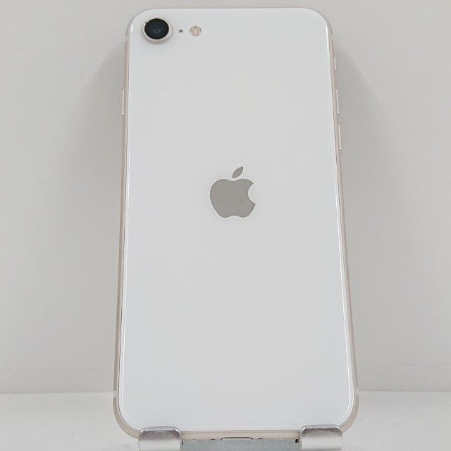 iPhoneSE ��3���� 64GB au �������饤�� c22897