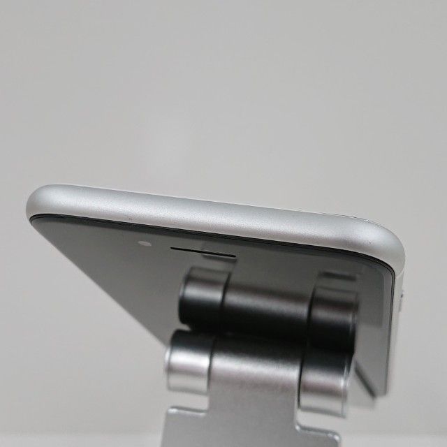 iPhoneSE ��2���� 64GB �ɥ��� �ۥ磻�� c16589