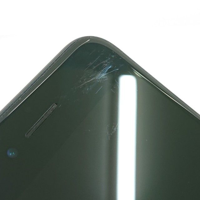 iPhoneSE ��2���� 64GB au �ۥ磻�� c22176