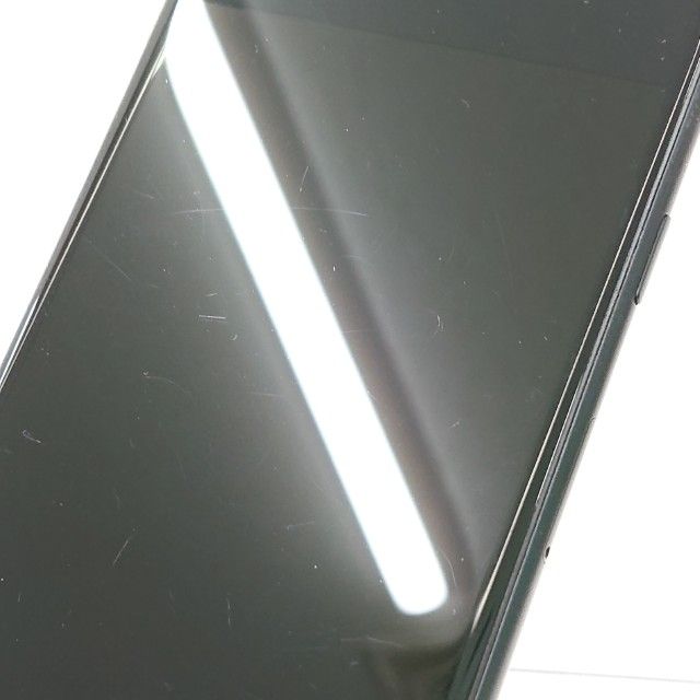 iPhoneSE ��2���� 64GB au �֥�å� c16578