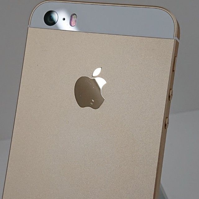 �ڥǥⵡ��iPhoneSE 32GB SIM�ե꡼ ������� c20259