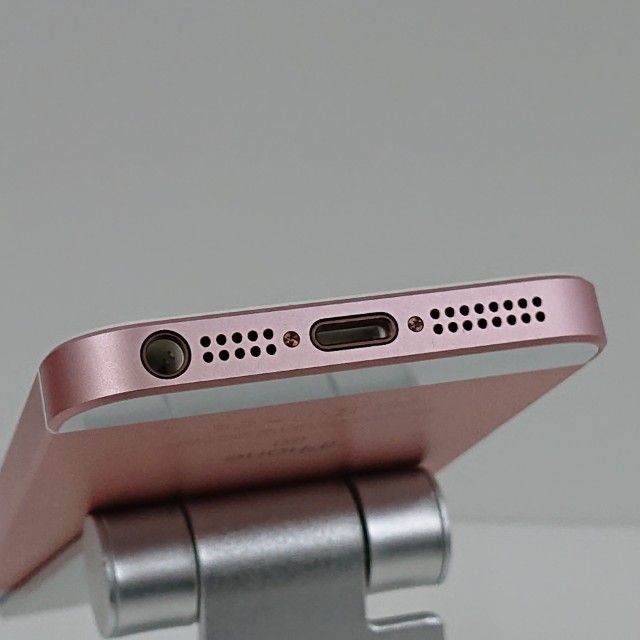 iPhoneSE 16GB SoftBank ������������� c18484