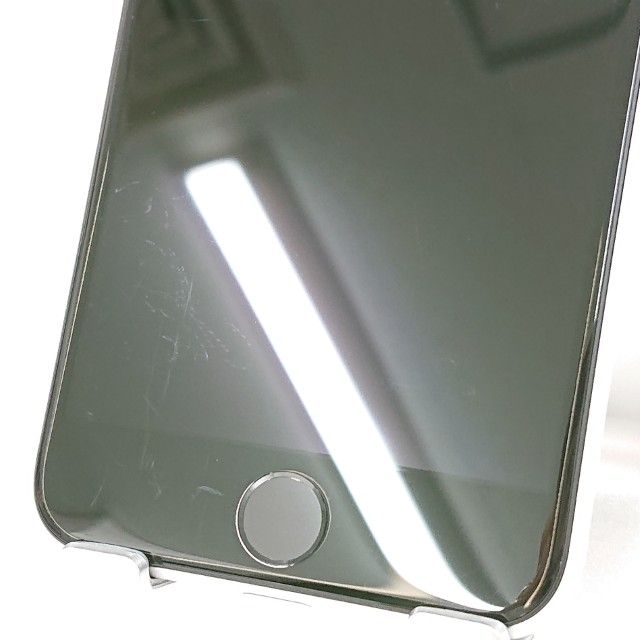 �ڥǥⵡ��iPhoneSE ��2���� 64GB au �ۥ磻�� c21381