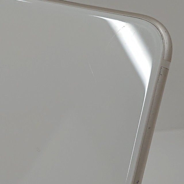 iPhoneSE ��3���� 64GB �ɥ��� �������饤�� c21691