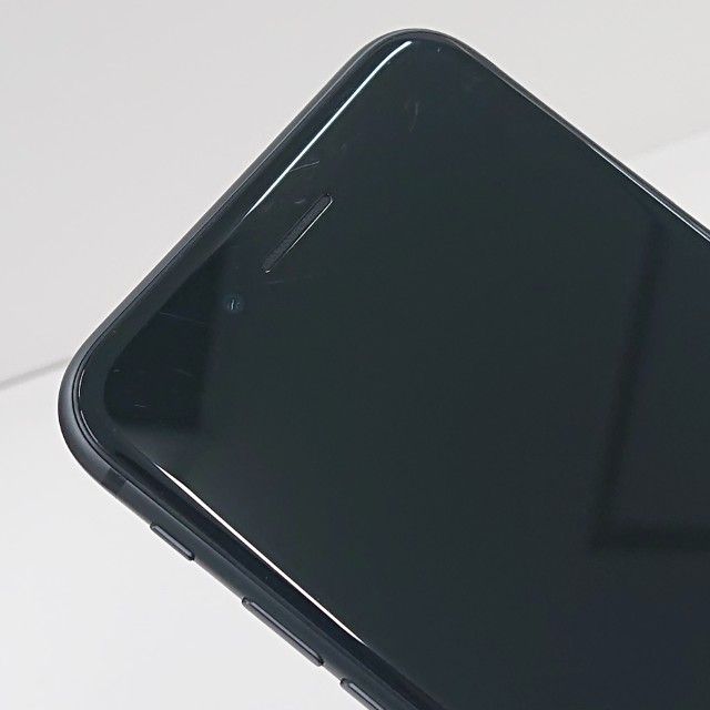 iPhone8 64GB �ɥ��� ���ڡ������쥤 c22889