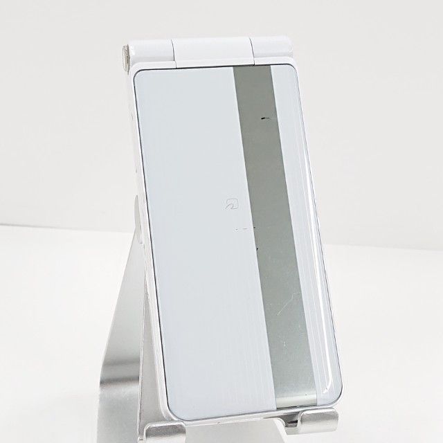 P-smart �������� P-01J �ɥ��� �ۥ磻�� c20784