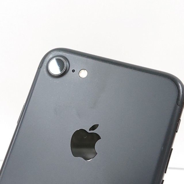 iPhone7 32GB au �֥�å� c17381