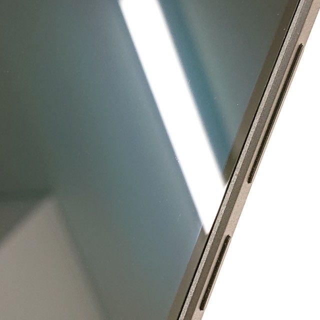 AQUOS R8 pro A301SH SoftBank �֥�å� c19478
