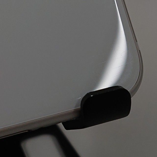 iPhoneSE ��2���� 64GB au �ۥ磻�� c16790