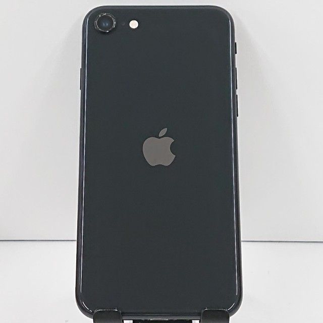 iPhoneSE ��2���� 64GB au �֥�å� c18896