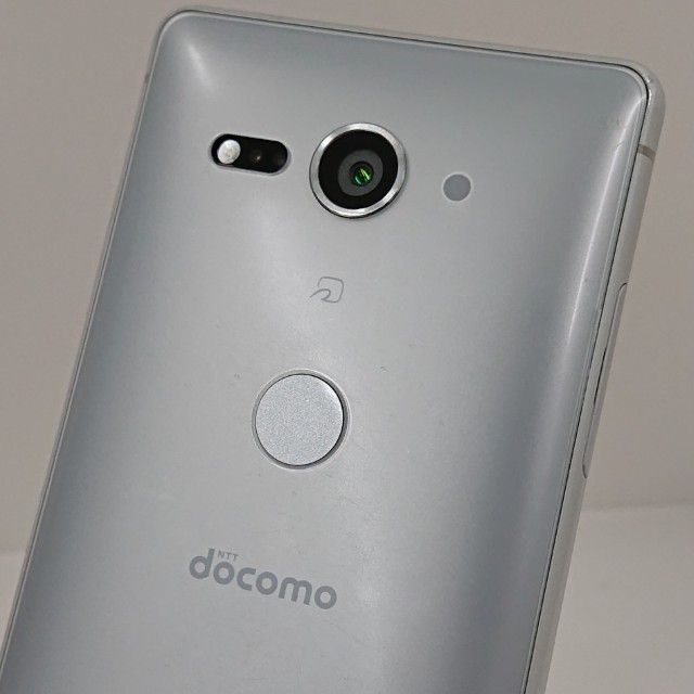 Xperia XZ2 Compact SO-05K �ɥ��� �ۥ磻�ȥ���С� c21286