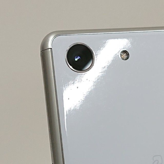 Xperia Ace SO-02L �ɥ��� �ۥ磻�� c22484
