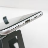 iPhoneSE ��2���� 64GB �ɥ��� �ۥ磻�� c22924