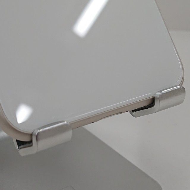 iPhoneSE ��3���� 64GB �ɥ��� �������饤�� c22760