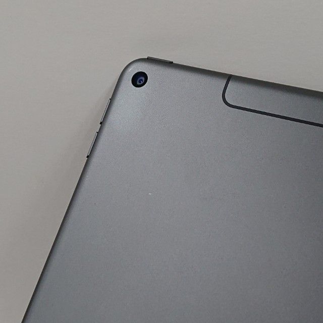 iPad Air ��3���� Wi-Fi+Cellular 64GB SIM�ե꡼  c17339