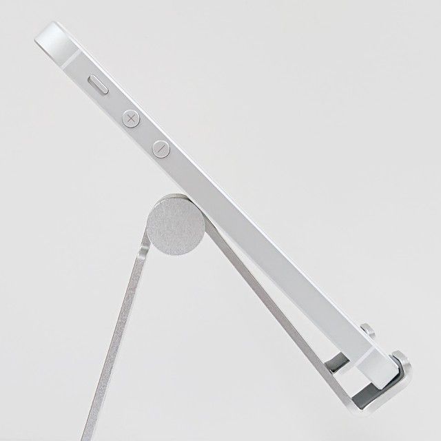 �ڥ�����ʡ�iPhoneSE 128GB SoftBank ����С� c18955