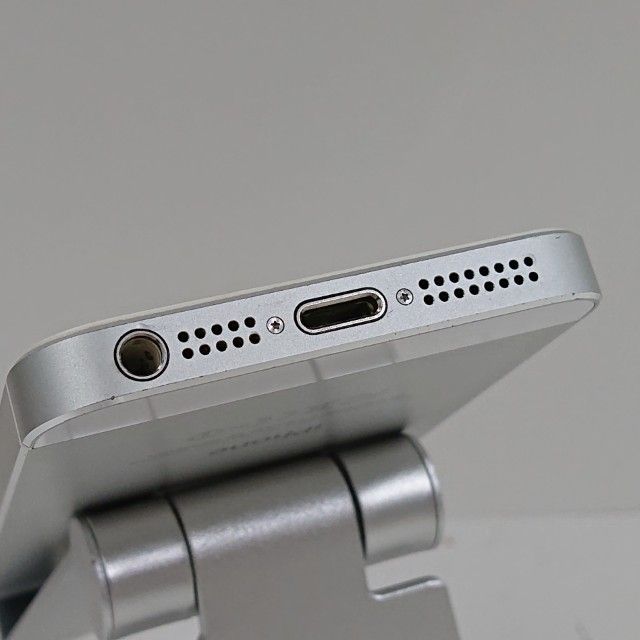 iPhone5 16GB au ۥ磻&С c15218
