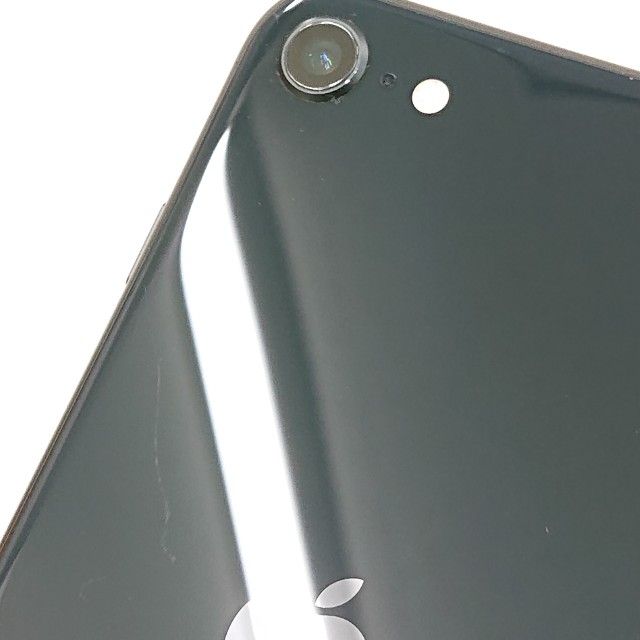 iPhoneSE ��3���� 64GB au �ߥåɥʥ��� c17069