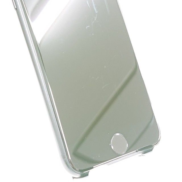 �ڥǥⵡ��iPhoneSE ��2���� 64GB au �֥�å� c22296