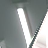 iPhoneSE ��3���� 64GB au �������饤�� c18832