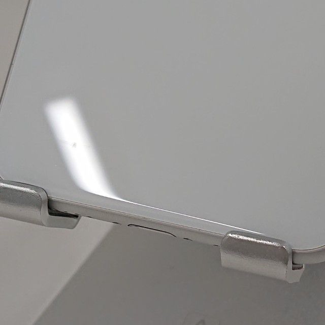 iPhoneSE ��2���� 64GB au �ۥ磻�� c19158