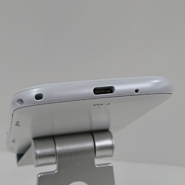 �餯�餯���ޡ��ȥե��� F-42A �ɥ��� �ۥ磻�� c18481