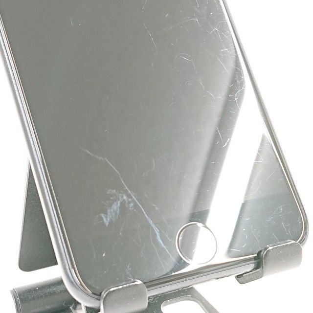 iPhoneSE ��2���� 64GB au �֥�å� c18880