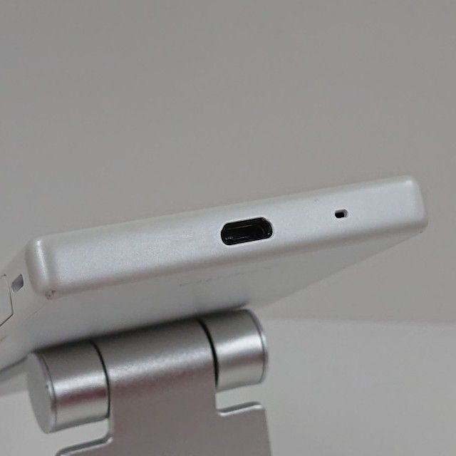 Xperia Z5 Compact SO-02H �ɥ��� �ۥ磻�� c20284