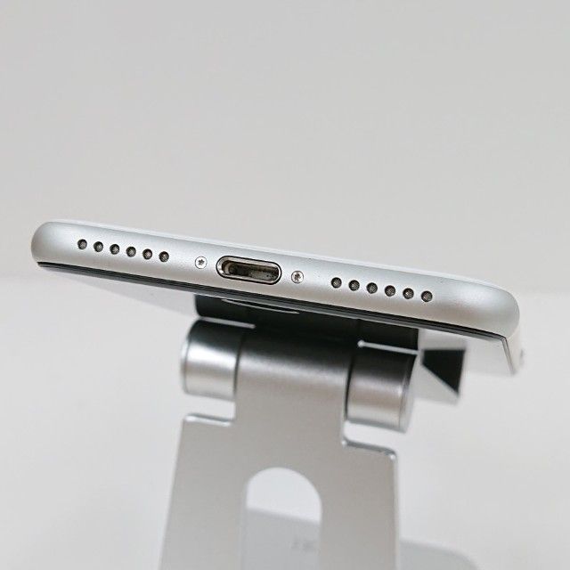 iPhoneSE ��2���� 64GB �ɥ��� �ۥ磻�� c18437