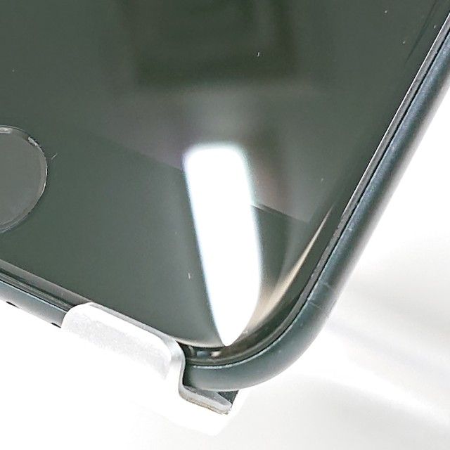 iPhoneSE ��3���� 64GB au �ߥåɥʥ��� c18858