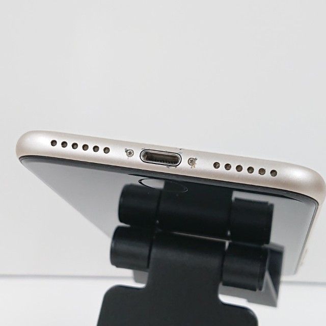 iPhoneSE ��3���� 64GB �ɥ��� �������饤�� c17376