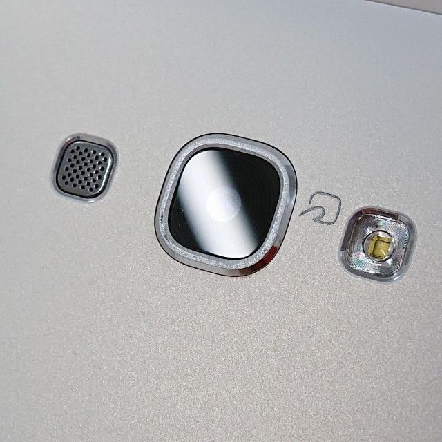 Galaxy A8 SCV32 au ۥ磻 c15620