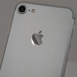 iPhone7 32GB �ɥ��� ����С� c18697