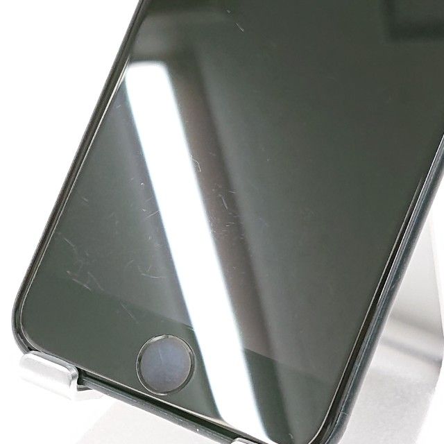 iPhoneSE ��3���� 64GB au �ߥåɥʥ��� c18188