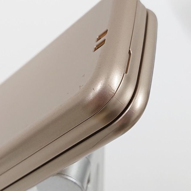 NTTdocomo - 新品未使用品 ドコモ docomo らくらくホン F-02J ゴールド ムスビー｜らくらくホン docomo F-02J ゴールド SIMロック解除