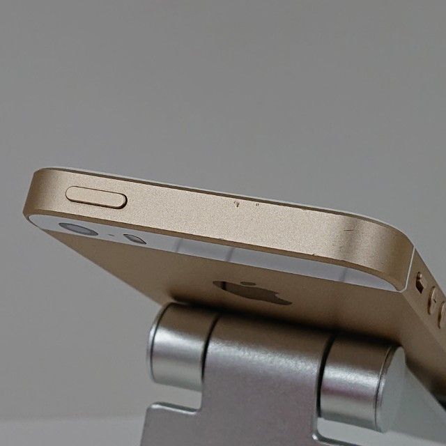 iPhoneSE 64GB SoftBank  c15646